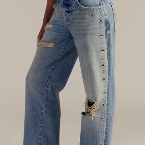 We The Free Tennessee Low-Rise Boyfriend
Studded Jeans